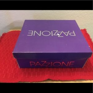 Pazzione black wage heels